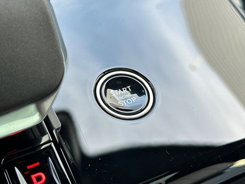 New 2026 Land Rover Range Rover Sport SE image 29