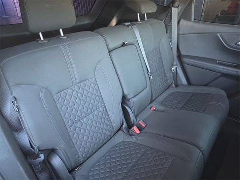 Used 2019 Chevrolet Blazer LT image 17