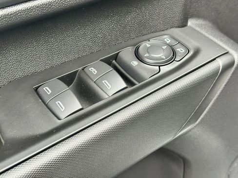 New 2026 GMC Sierra 2500 Pro w/ Convenience Package image 9