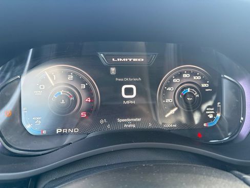 Used 2025 RAM 3500 Limited AWD/4WD image 24