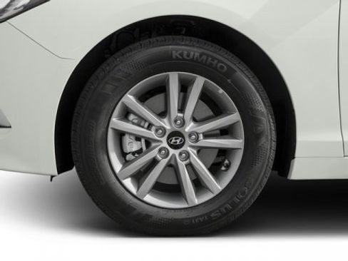 Used 2017 Hyundai Sonata SE image 14