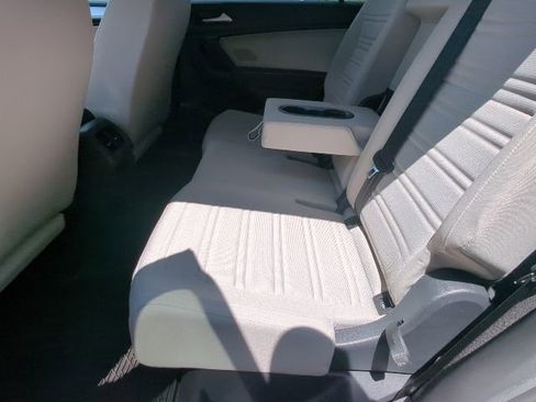 Used 2023 Volkswagen Tiguan S FWD image 21