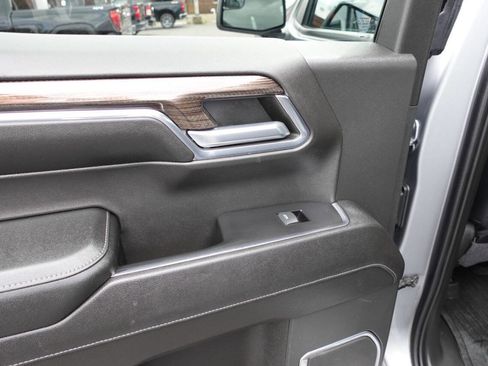 Used 2023 Chevrolet Silverado 1500 LT image 22