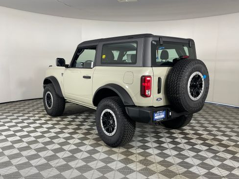 New 2026 Ford Bronco 2-Door w/ Sasquatch Package AWD/4WD image 8
