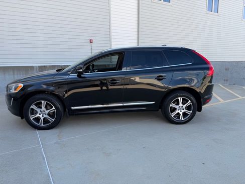 Used 2015 Volvo XC60 T6 Premier Plus AWD/4WD image 4
