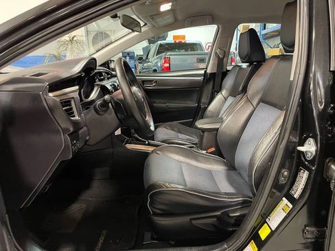 Used 2015 Toyota Corolla S image 14