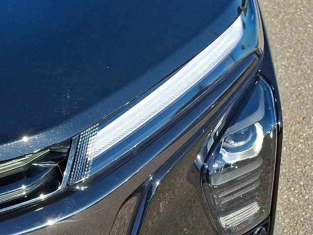 Used 2025 Chevrolet Trax RS w/ Sunroof Package FWD image 9