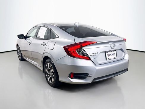 Used 2017 Honda Civic EX image 5