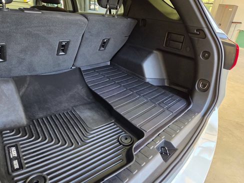 Used 2018 Chevrolet Equinox LT AWD/4WD image 13