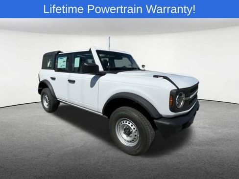 New 2025 Ford Bronco 4-Door image 2