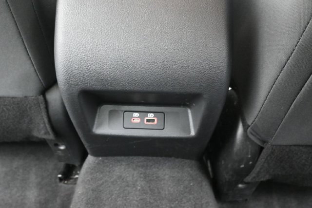 Used 2025 Nissan Altima 2.5 SV FWD image 32