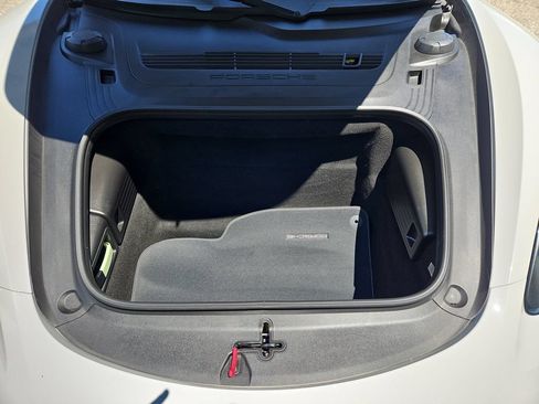 Certified 2018 Porsche 718 Cayman GTS w/ GTS Interior Package RWD image 37