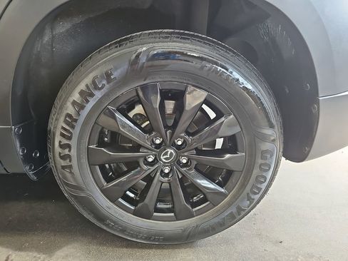 Used 2025 MAZDA CX-50 AWD 2.5 S w/ Premium Package image 34