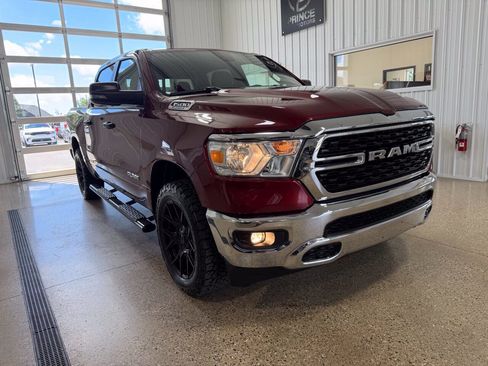 Used 2024 RAM 1500 Big Horn AWD/4WD image 8