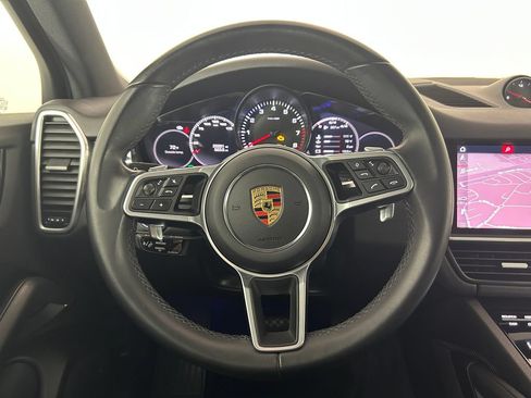 Certified 2021 Porsche Cayenne AWD/4WD image 17