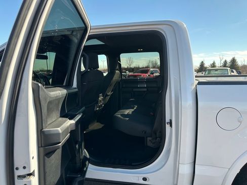 Used 2019 Ford F150 XLT w/ Equipment Group 302A Luxury image 19