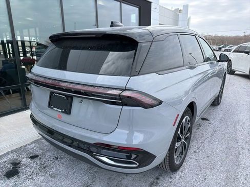 New 2026 Lincoln Nautilus Reserve image 3