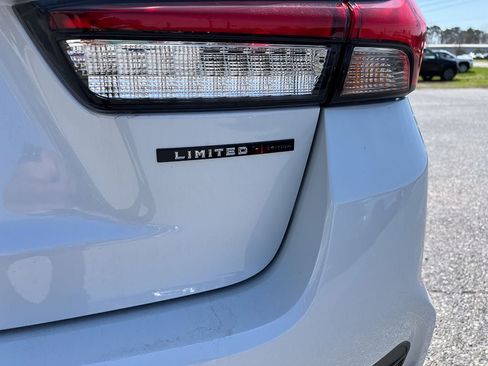 New 2026 Mitsubishi Outlander Sport LE AWD/4WD image 5