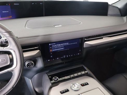 New 2026 Lincoln Navigator Reserve w/ Jet Appearance Package AWD/4WD image 5