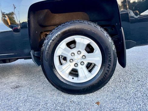 Used 2017 Chevrolet Silverado 1500 LT w/ All Star Edition AWD/4WD image 7