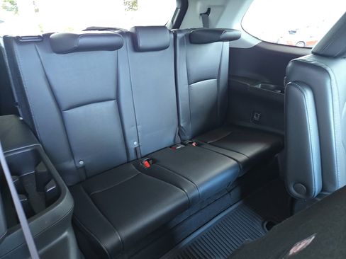 Used 2024 Toyota Grand Highlander Limited image 38