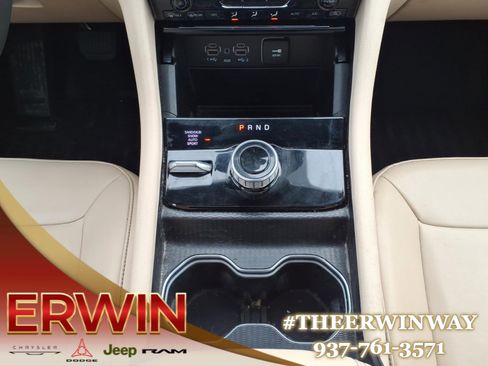 Used 2024 Jeep Grand Cherokee L Limited w/ Black Appearance Package image 23