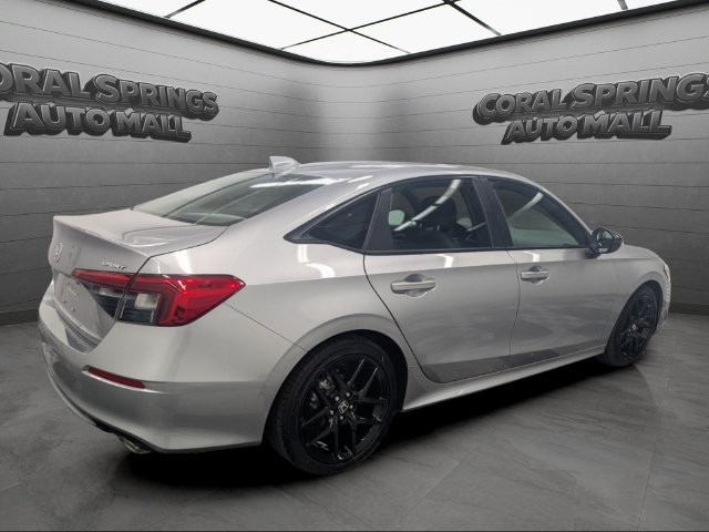 Used 2024 Honda Civic Sport image 7