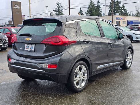 Used 2017 Chevrolet Bolt LT image 7