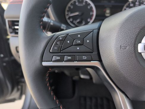 Used 2022 Nissan Sentra SR w/ Electronics Package image 17