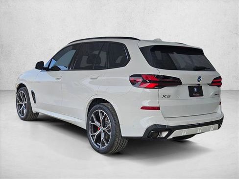New 2026 BMW X5 xDrive40i w/ M Sport Package image 8