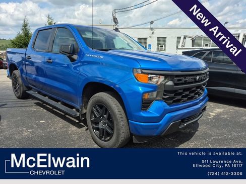 Used 2022 Chevrolet Silverado 1500 Custom AWD/4WD image 1