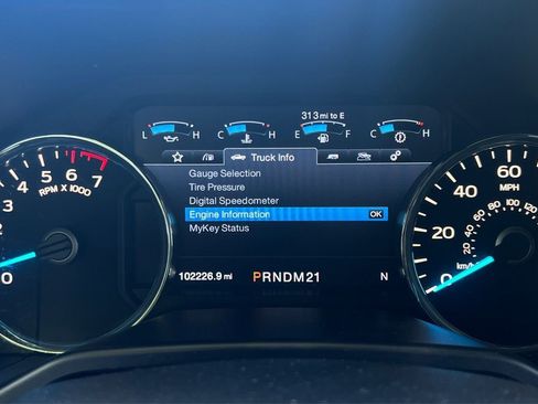 Used 2016 Ford F150 Platinum w/ Equipment Group 701A Luxury image 13