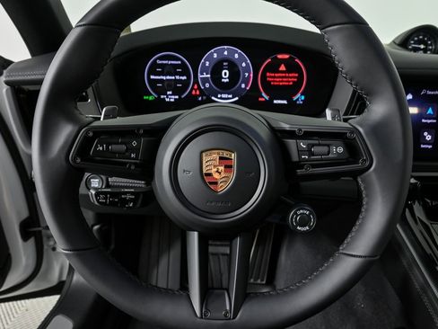 New 2025 Porsche Panamera image 10