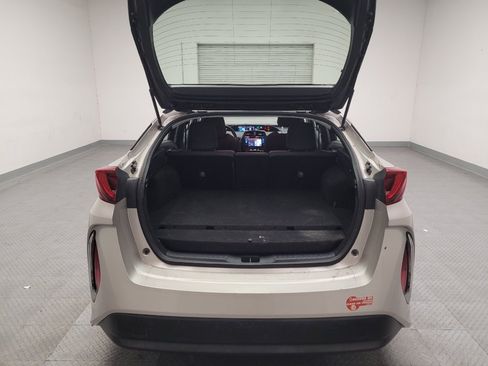 Used 2017 Toyota Prius Prime Plus w/ Carpet Mat Package FWD image 29