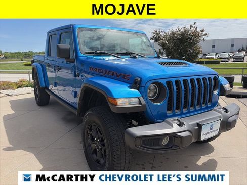 Used 2023 Jeep Gladiator Mojave AWD/4WD image 2