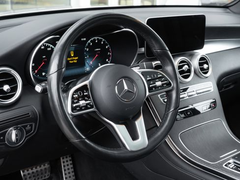 Used 2020 Mercedes-Benz GLC 300 4MATIC image 11