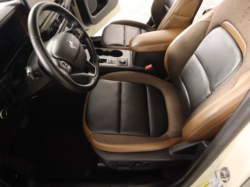 Used 2025 Ford Bronco Sport Outer Banks w/ Outer Banks Tech Package+ image 12