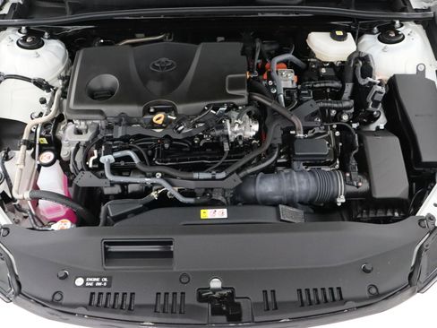 Used 2025 Toyota Camry LE FWD image 35