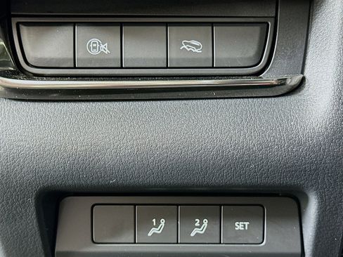 Used 2025 MAZDA CX-30 AWD 2.5 S w/ Preferred Package image 17