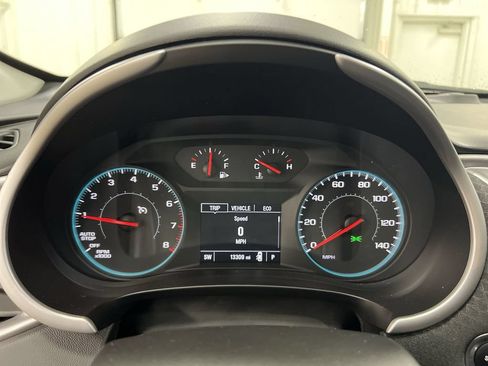 Used 2021 Chevrolet Malibu RS FWD image 11
