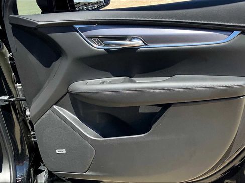 Used 2020 Cadillac XT5 Luxury FWD image 21