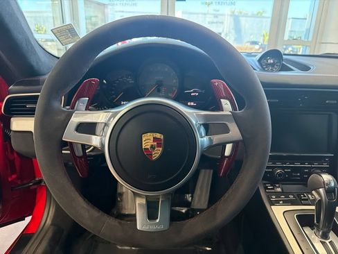 Used 2015 Porsche 911 GT3 RWD image 22