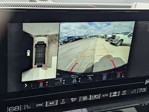 Used 2025 GMC Hummer EV 2X w/ LPO, Sport Package image 19