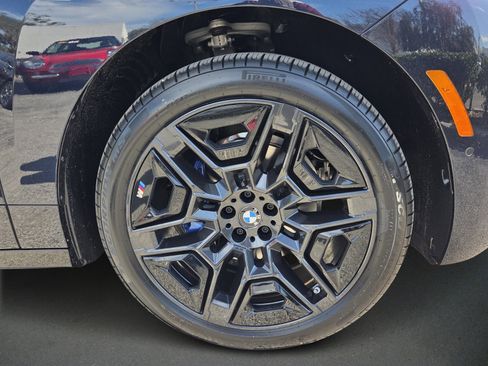 New 2026 BMW iX xDrive60 w/ M Sport Package image 9