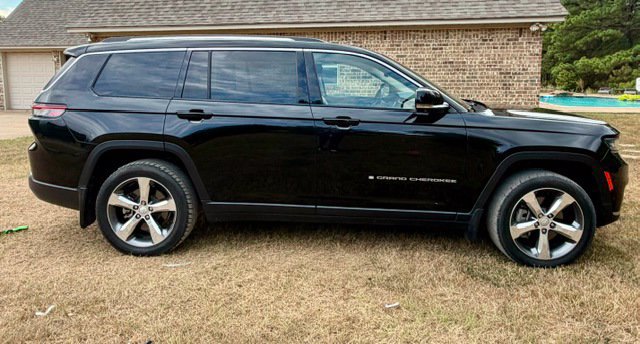 Used 2021 Jeep Grand Cherokee L Limited w/ Luxury Tech Group II AWD/4WD image 1