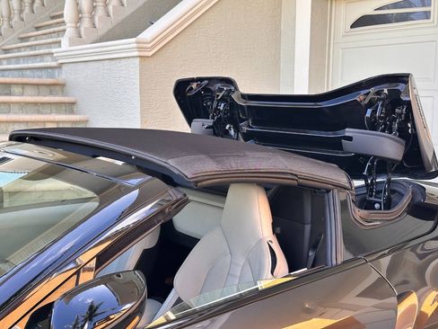 Used 2019 BMW i8 Roadster AWD/4WD image 45