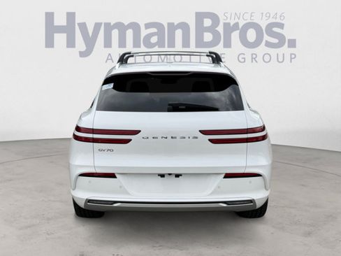 Used 2024 Genesis Electrified GV70 w/ Prestige Package AWD/4WD image 4