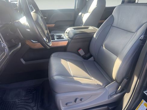 Used 2018 Chevrolet Silverado 1500 LTZ w/ LTZ Plus Package image 11