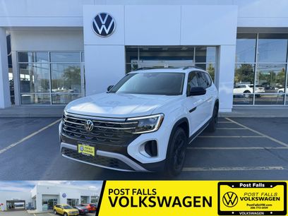 New 2025 Volkswagen Atlas Peak Edition SE