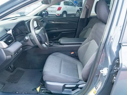 Used 2025 Toyota Camry LE FWD image 19